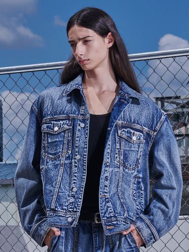 Washed Avid Oversized Trucker Jacket - INROWS - Modalova