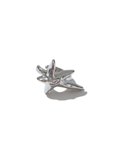 Clay Star Ear Cuff - LOTS YOU - Modalova