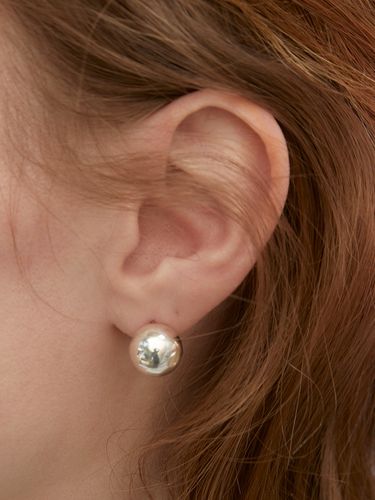 Silver925] Ball Post Earring - ROAJU - Modalova