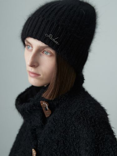 Soft Knit Beanie_Black - RE RHEE - Modalova