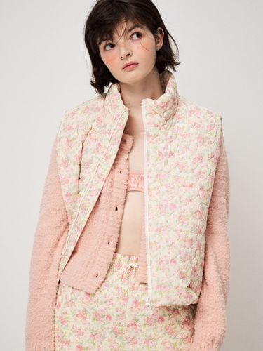 Floral Puffer Vest _ Cream - FUNFROMFUN - Modalova