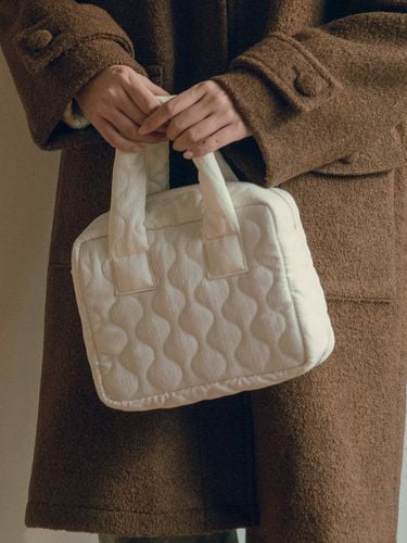 Grandma Square Padded Bag - vanone atelier - Modalova