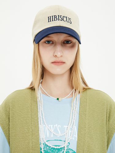 Embroidery Pigment Two Tone Ball Cap_Beige + Navy - MOONSUN - Modalova