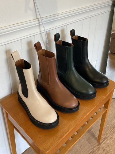 Platform Chelsea Boots (4 Colors) - IN THE STAR - Modalova