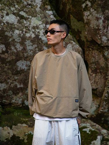 Typo Logo Wind Sweatshirt [Beige] - PLAYIAN - Modalova