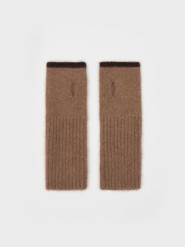 Line Hand Warmer_Camel - KNITLY - Modalova