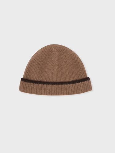 Line Beanie_Camel - KNITLY - Modalova