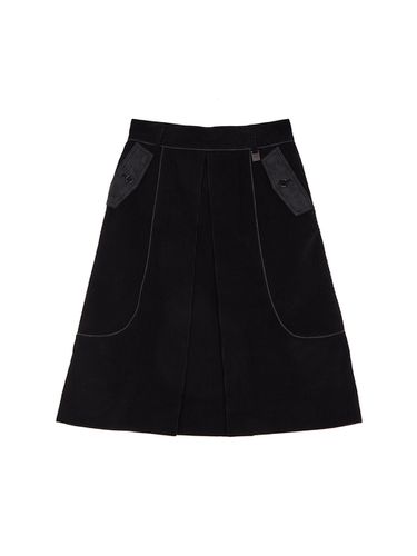 Corduroy Tuck Detailed Midi Skirt - Matin Kim - Modalova