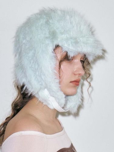 Fluffy Earflap Hat - poesiedame - Modalova