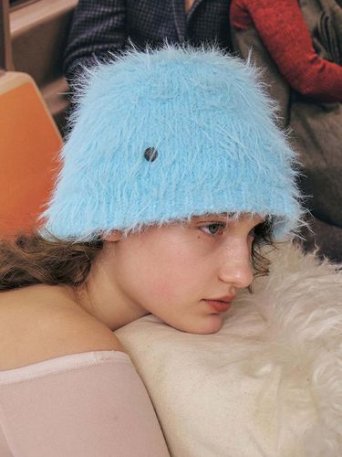 Sleek Hairy Beanie_Baby Blue - poesiedame - Modalova