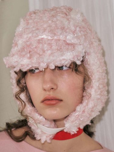 Curly Earflap Hat_Cloud Pink - poesiedame - Modalova