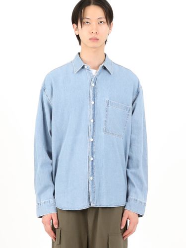 Classic The Rolling Denim Shirt_Light Blue - FANACULT - Modalova