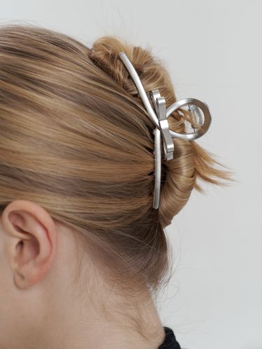 Petit Ribbon Metal Hair Claw_Silver - KINDABABY - Modalova