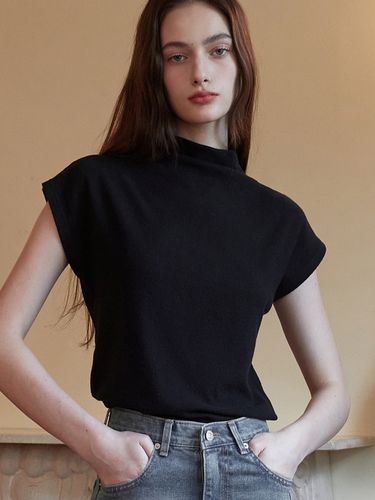 Mock Neck Slim T-shirt - Black - EIGHT DAYS A WEEK - Modalova