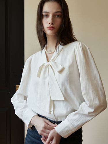 Cotton Tie Blouse - EIGHT DAYS A WEEK - Modalova