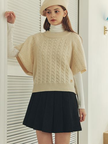 Bella Cape Sweater - ZEROSTREET - Modalova