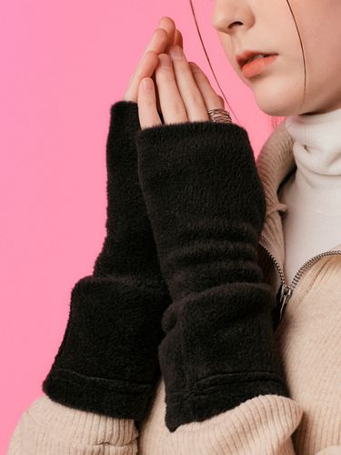 Fur Knit Hand Warmer_Black - KOLEAT - Modalova