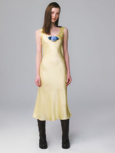 Silk Slip Dress - MOONSUN - Modalova