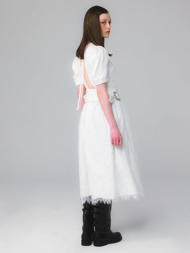 Way Flower Lace Dress / White - MOONSUN - Modalova