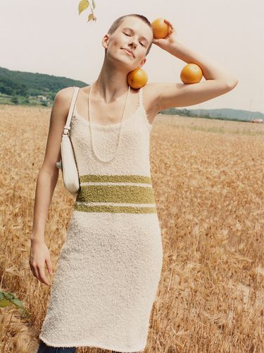 Tail Yarn Knit Slip Dress / Off White - MOONSUN - Modalova