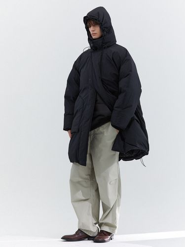 Volume Crease Down Monster Parka _ - evener - Modalova