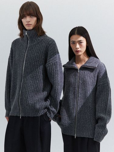 Bold High-Neck Zip-Up Sweater _ - evener - Modalova