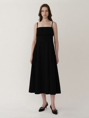 Pleated Panel Dress - Black - KINDERSALMON - Modalova