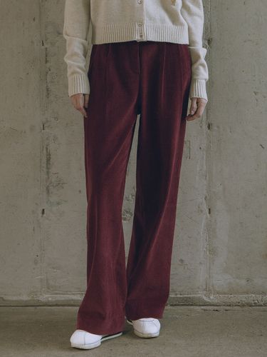 Two Tuck Wide Corduroy Pants - Siyazu - Modalova