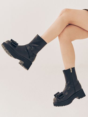 Bizu Ribbon Ankle Boots_Pale Black - ETELIN - Modalova