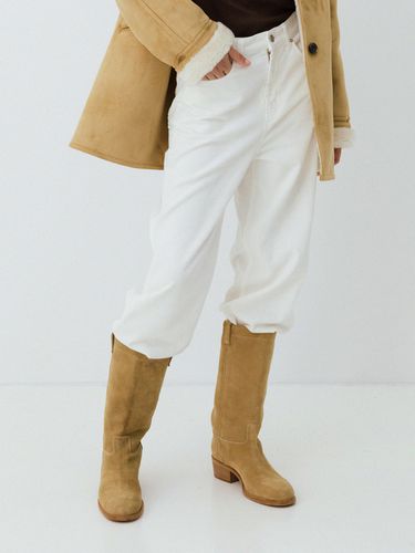 Suede Long Boots_Beige - LE - Modalova