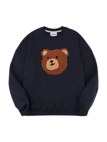 Oversized Boucle Bear Sweatshirt _ - AMBLER - Modalova