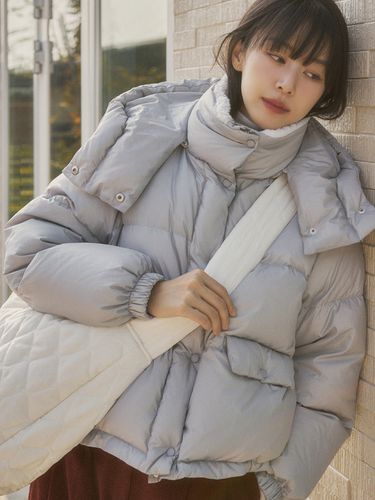 Glossy Hooded Down Padded Jacket - Siyazu - Modalova