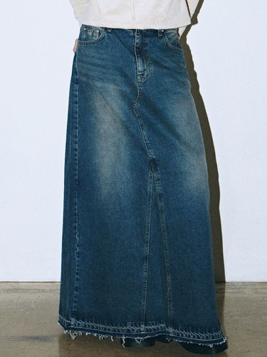 Maxi Washed Denim Skirt_Blue - NICK&NICOLE - Modalova