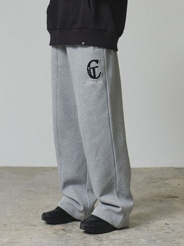 Unisex) Boucle Embroidery Sweatpants - CITYBREEZE - Modalova