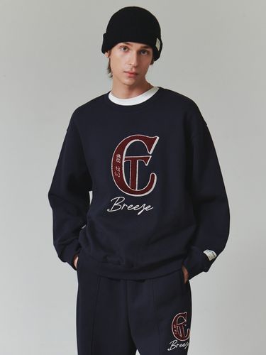 Unisex) Boucle Embroidery Fleece Sweatshirt _Navy - CITYBREEZE - Modalova