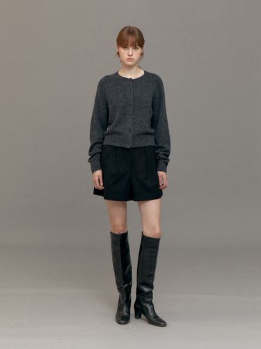 Wool Volume Two Tuck Shorts_Black - Lemme - Modalova