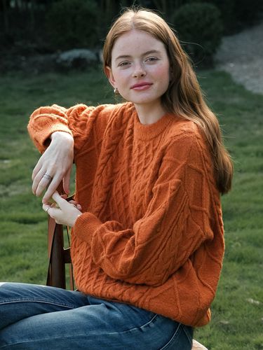 Oversized Twist Sweater - Orange - Cest Moidew - Modalova