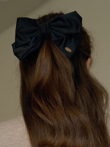 T Feminine Ribbon Barrette_Satin Black - ANEDIT - Modalova