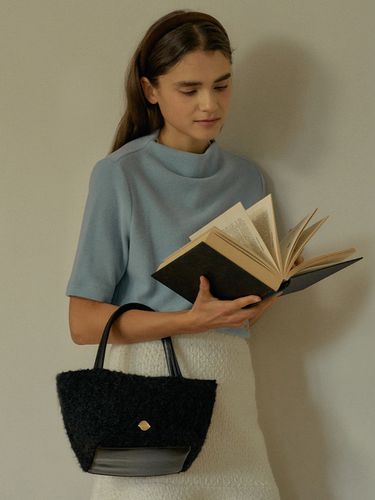 T Hairy Wool Tote Bag_Black - ANEDIT - Modalova