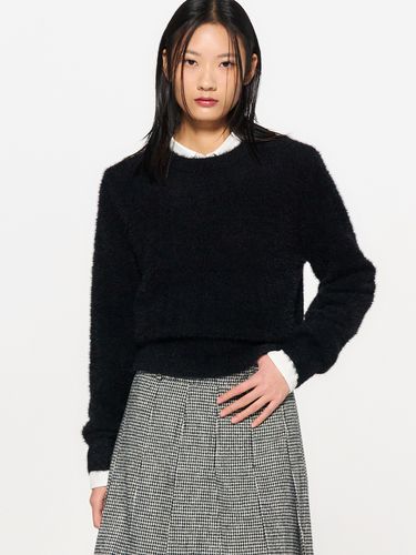 Basic Hairy Pullover _ Black - GENERAL IDEA - Modalova