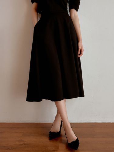 Amy Flare Skirt_Black - RE_L - Modalova