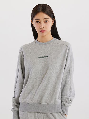 Light Moving Embroidery Sweatshirt - AKIII CLASSIC - Modalova