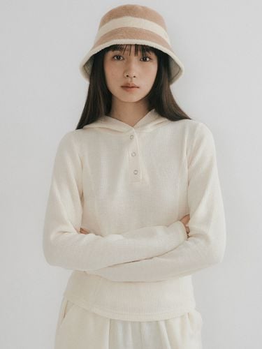 Oson Cozy Snap Knit Hood - REORG - Modalova