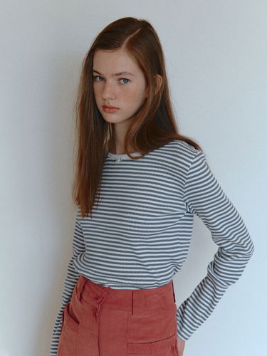 Stripe Ribbon T-Shirts (Grey) - CELITAILS - Modalova