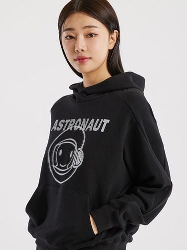 Astronaut Hoodie_Black - AKIII CLASSIC - Modalova