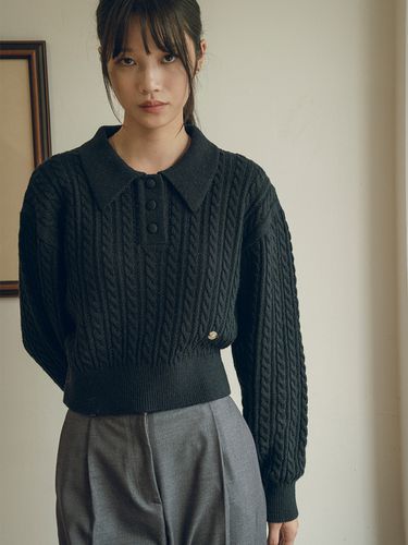 Nouveau cable collar sweater_Navy - vanone atelier - Modalova