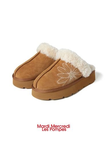 Classique Slippers - MARDI MERCREDI LESPOMPES - Modalova