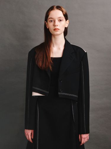 Unbalanced Point Slit Jacket (, ) - AVA MOLLI - Modalova