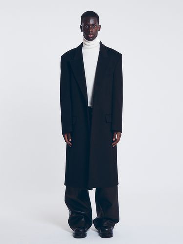 Peaked Lapel Wool Blend Maxi Coat - FAMILLE - Modalova