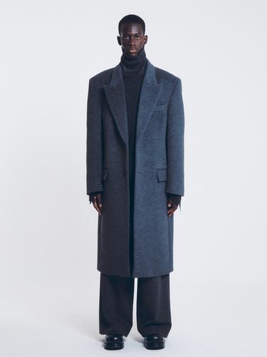 Peaked Lapel Wool Blend Maxi Coat - FAMILLE - Modalova